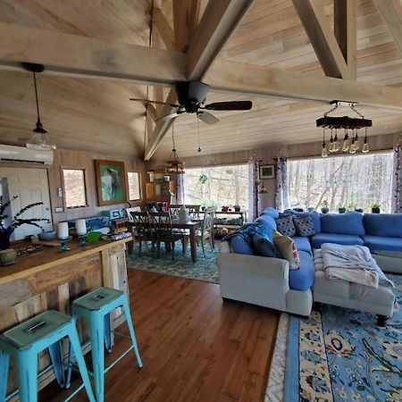 הוילה Burnsville Treehouse Cathedral In Blue Ridge Mountains, Nc מראה חיצוני תמונה